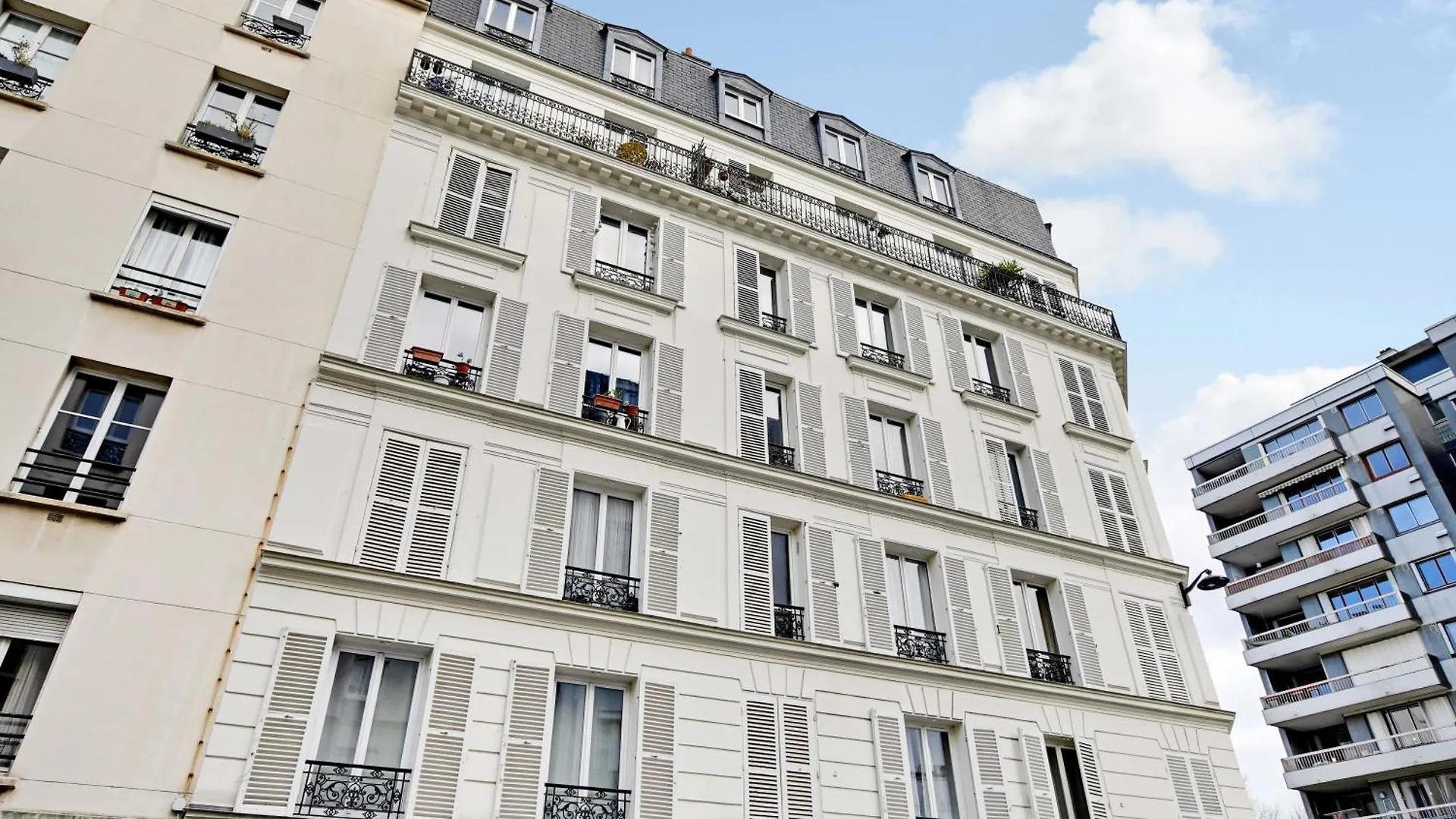 Cosy Fully-Equipped Apt - 4P - Montmartre Paris Apartment